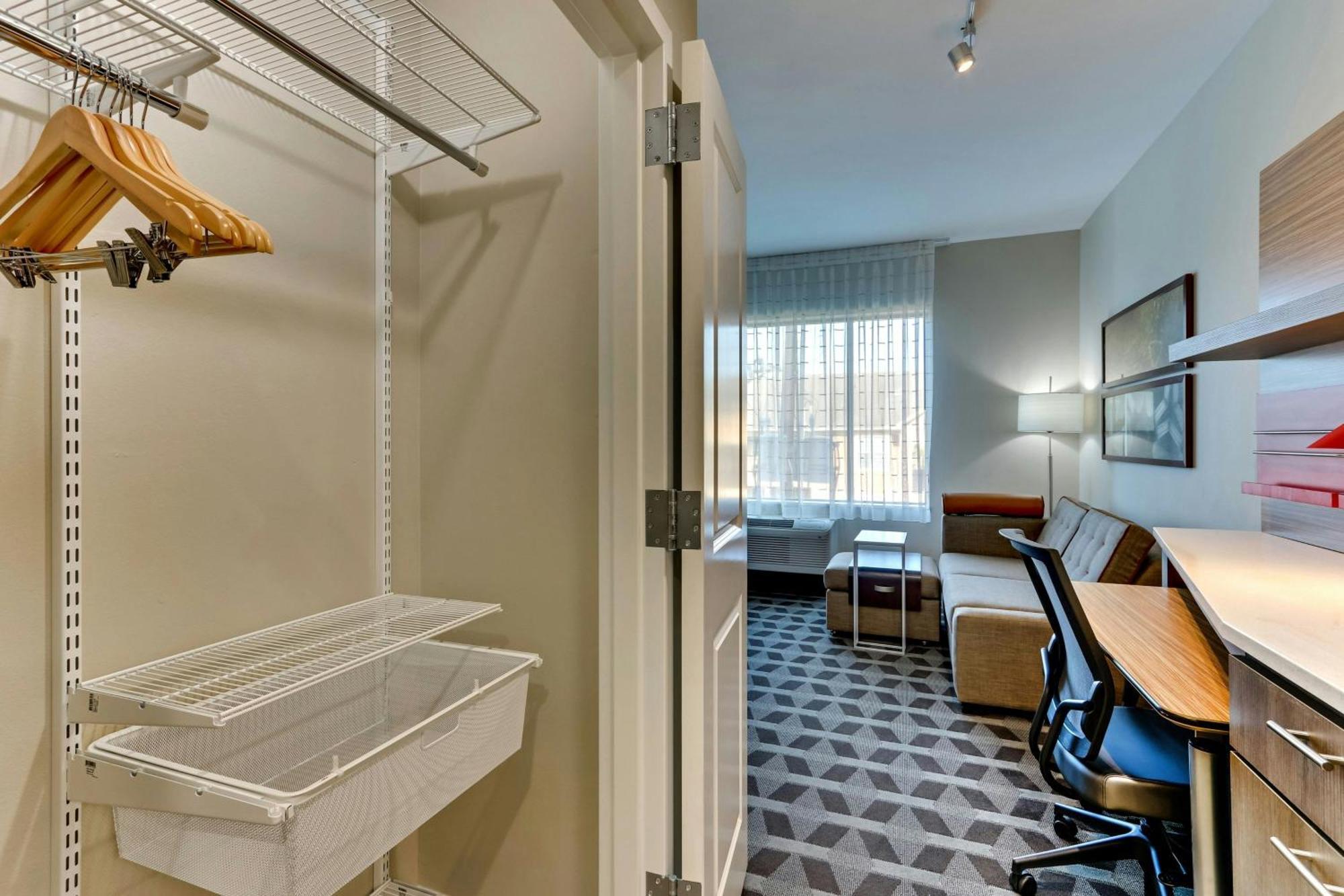 Towneplace Suites By Marriott Houston Northwest Beltway 8 Exteriör bild
