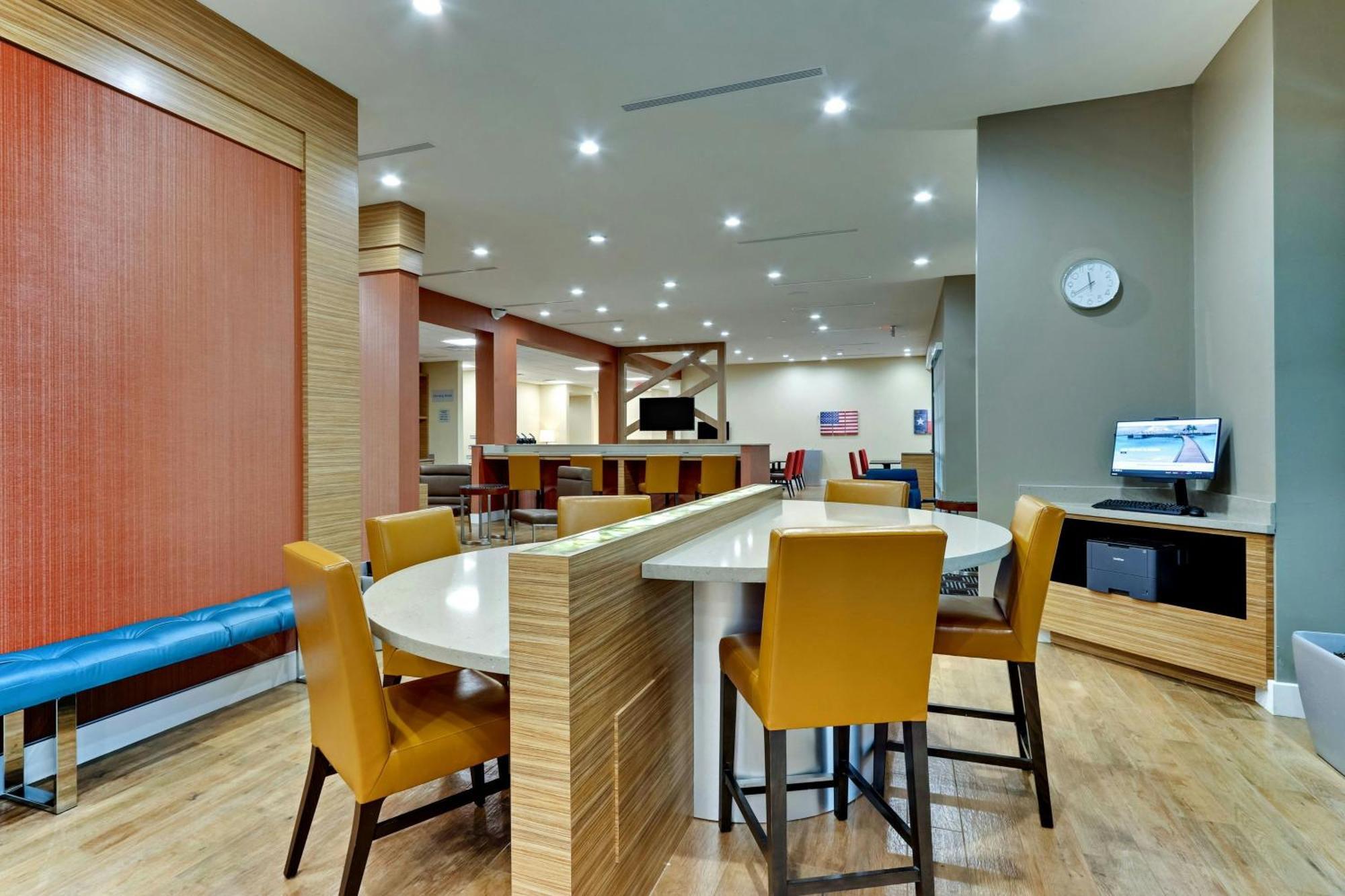 Towneplace Suites By Marriott Houston Northwest Beltway 8 Exteriör bild